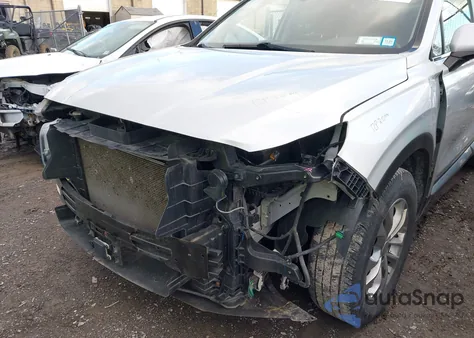 2019 Hyundai Santa Fe Se from USA, damaged, VIN 5NMS2CAD7KH116711